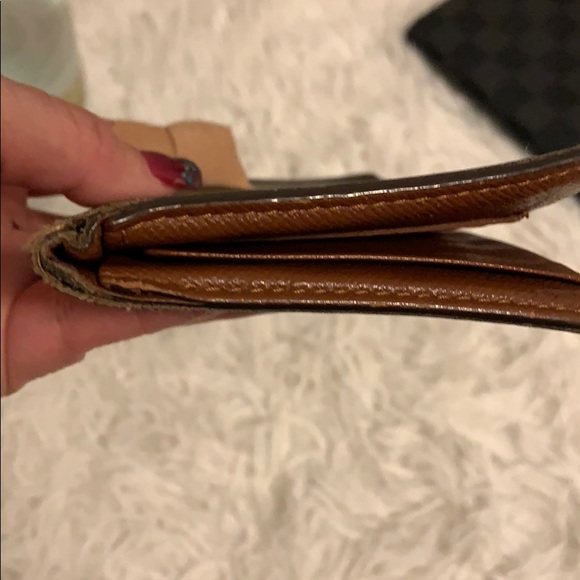 LOUIS VUITTON BIFOLD MONOGRAM WALLET - Picture 6 of 8